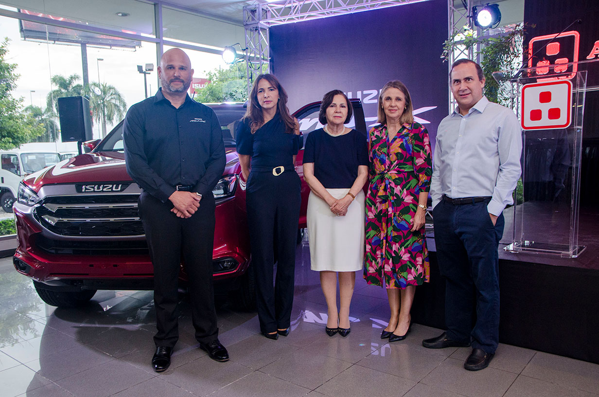 Prsentacion todo terreno Isuzu MUX 2023
